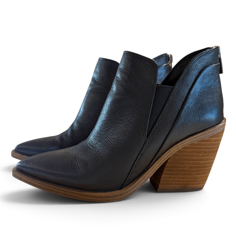 Vince Camuto Black Leather Pointed Toe Western Ankle Booties Womens 7M